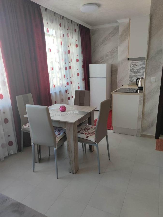 Apartament Piero Поморие Экстерьер фото