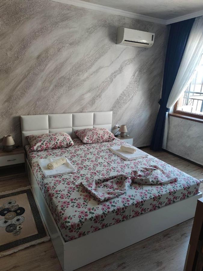 Apartament Piero Поморие Экстерьер фото