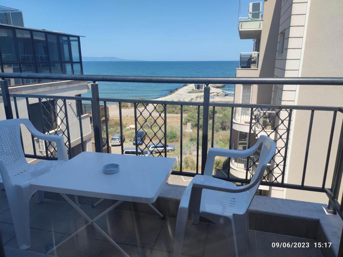 Apartament Piero Поморие Экстерьер фото